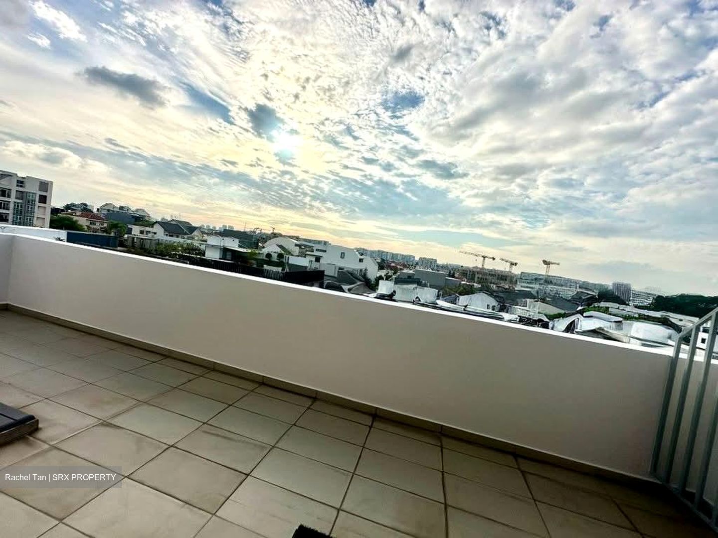 21 Richards (D19), Apartment #569739071